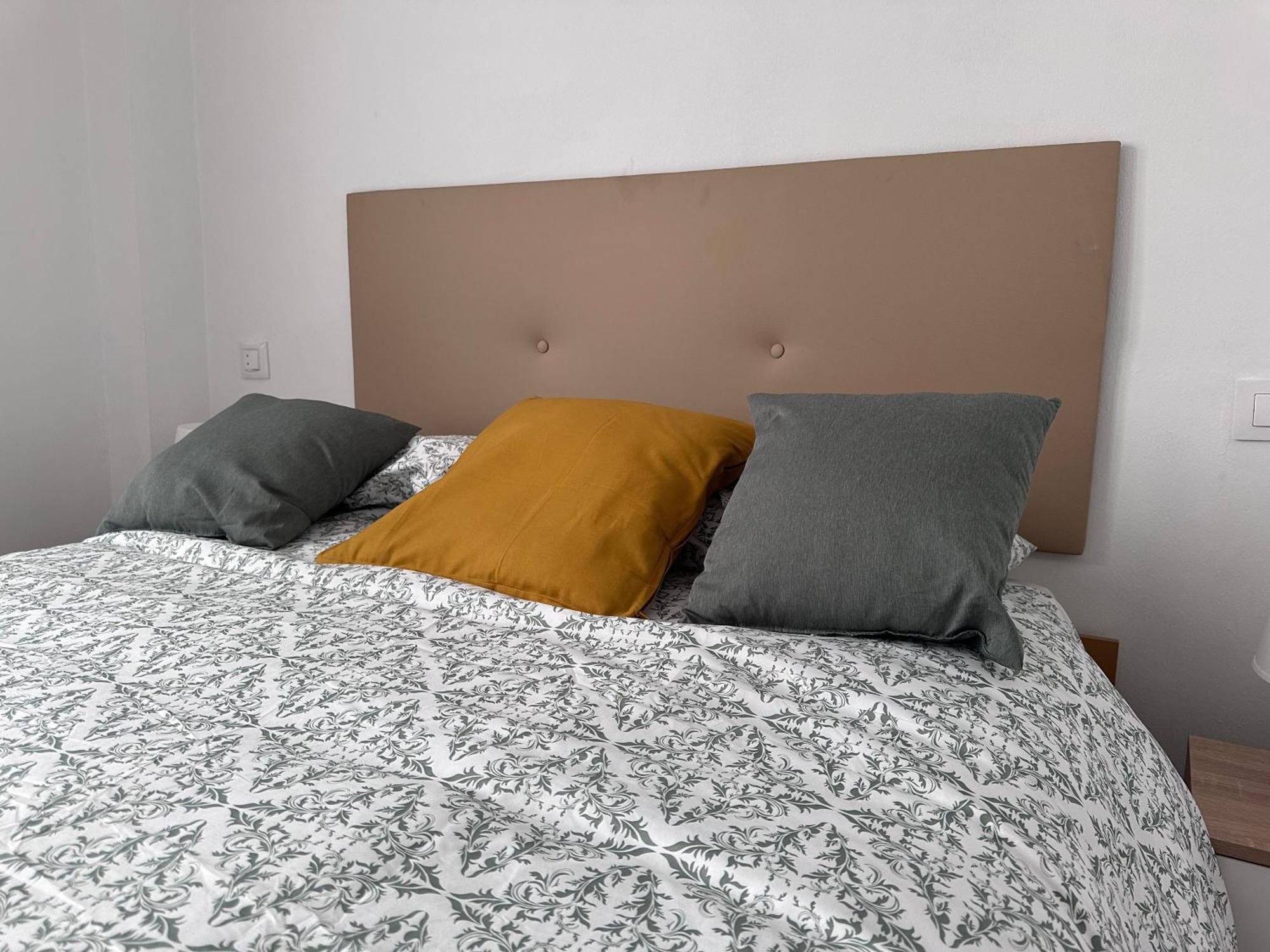 Acogedor Apartamento Con Vistas A La Catedral Y Parking اوفيدو المظهر الخارجي الصورة