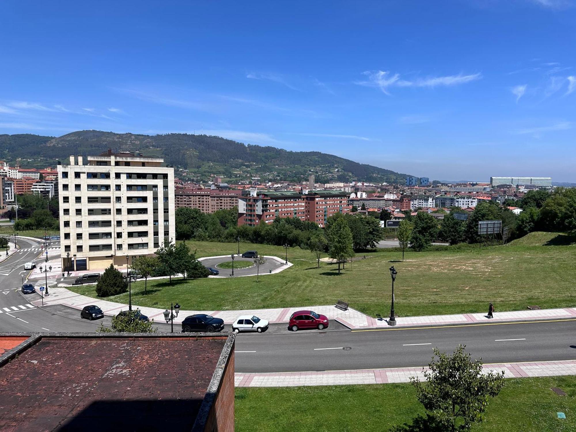 Acogedor Apartamento Con Vistas A La Catedral Y Parking اوفيدو المظهر الخارجي الصورة