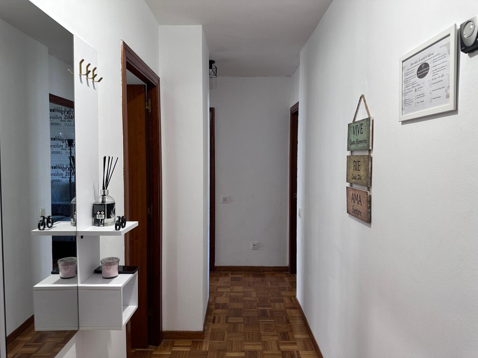 Acogedor Apartamento Con Vistas A La Catedral Y Parking اوفيدو المظهر الخارجي الصورة